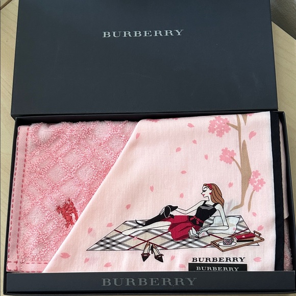 Burberry Handkerchiefs Boxed Set of Two - Picture 1 of 6